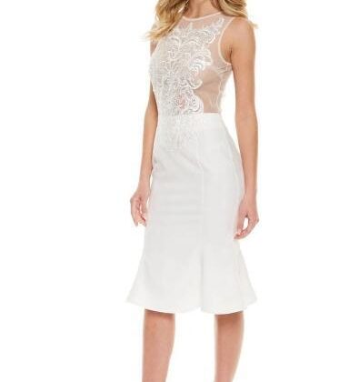 VESTIDO BLANCO CORTE SIRENA PECHO MESH