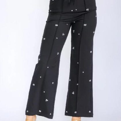 PANTALON CON PIEDRAS