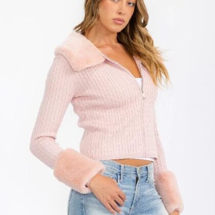 CHAQUETA ACANALADA MNG Y CUELLO PELUCHE