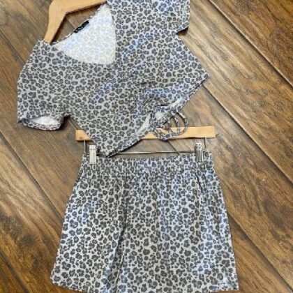 SET GRIS ANIMAL PRINT TOP AJUSTABLE